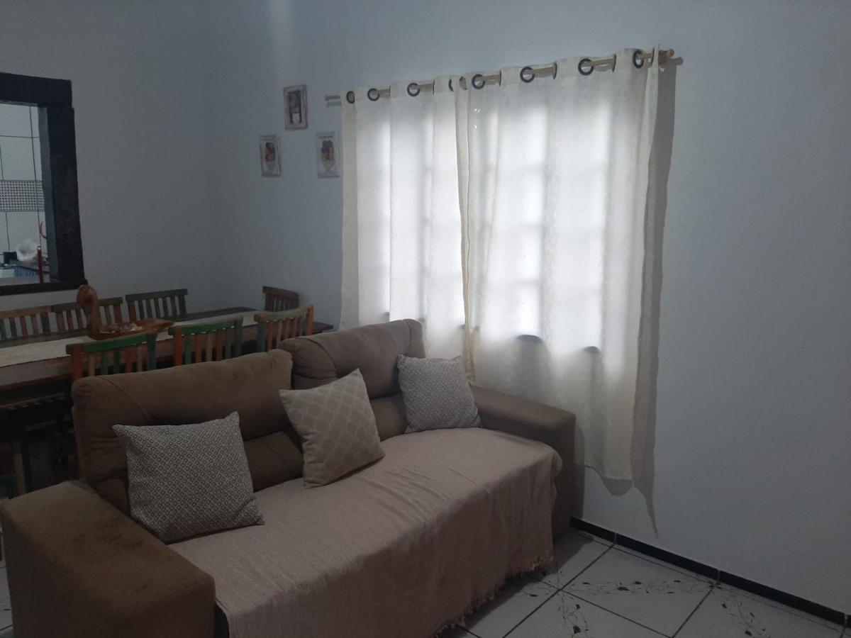 Familia Silvia Perico Villa Илябела Екстериор снимка